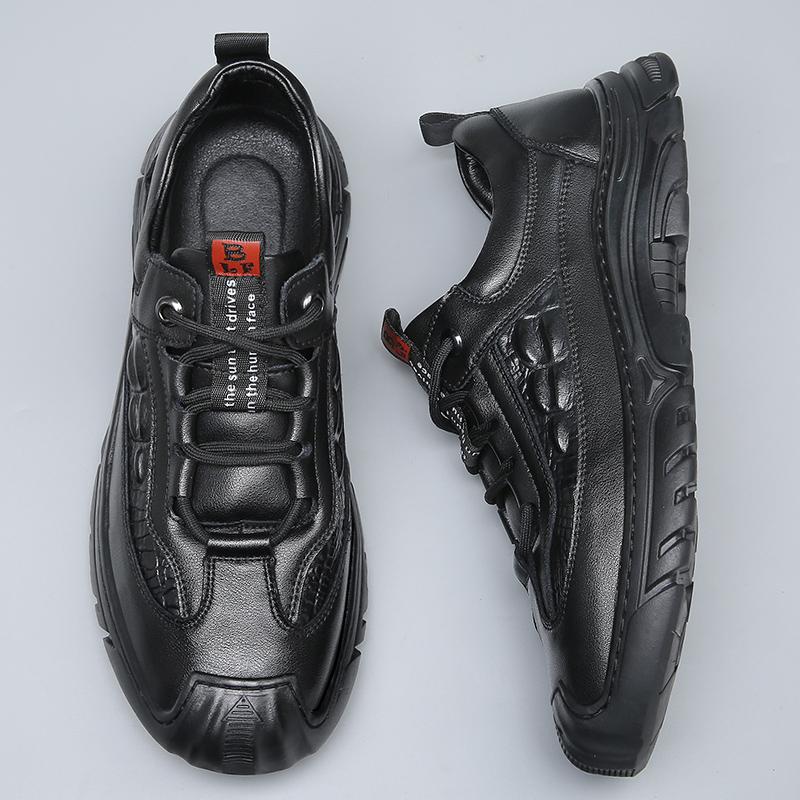 

Мужские повседневные кожаные туфли на толстой подошве в английском стиле, спортивные кроссовки для бега, кроссовки на платформе, шнуровка, черные нескользящие повседневные туфли 44 чёрный