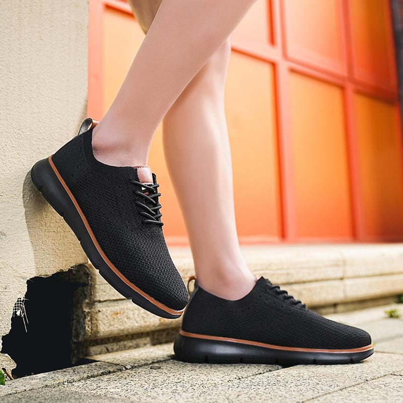 Lightweight Men's Casual Sneakers Fashion Knitted Casual Sports Shoes Retro Style Walking Flat Shoes Big Size 39-48 Male Footwear