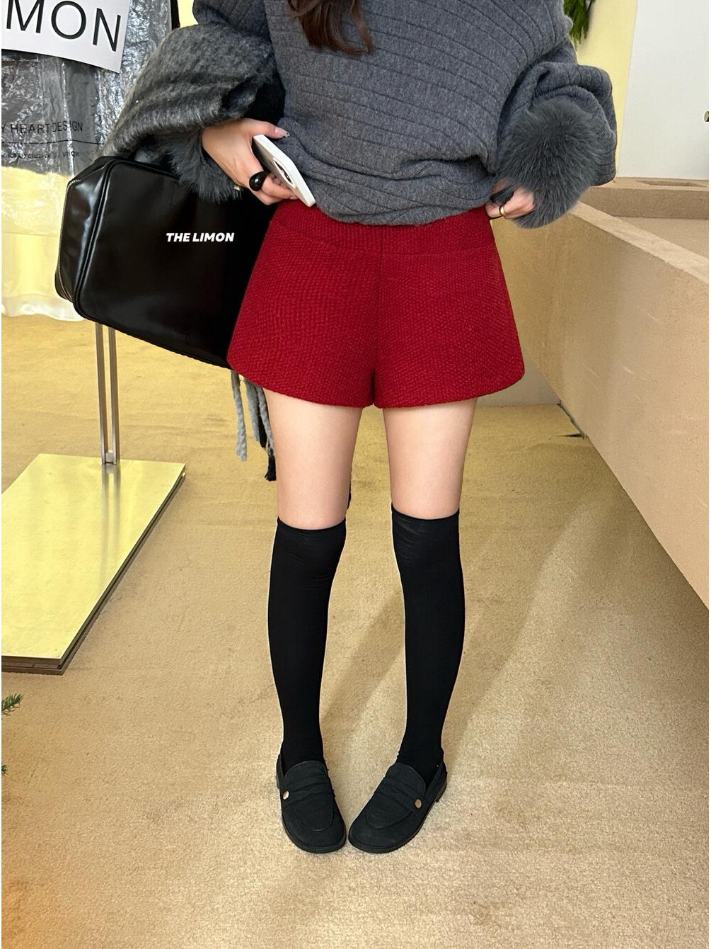 

Thelimon Women s High-Waisted Wide-Leg Lemon Green Tea Shorts - Winter Slimming, Textured, Versatile, Small Fragrance Style Hot Girl Pants Small красный