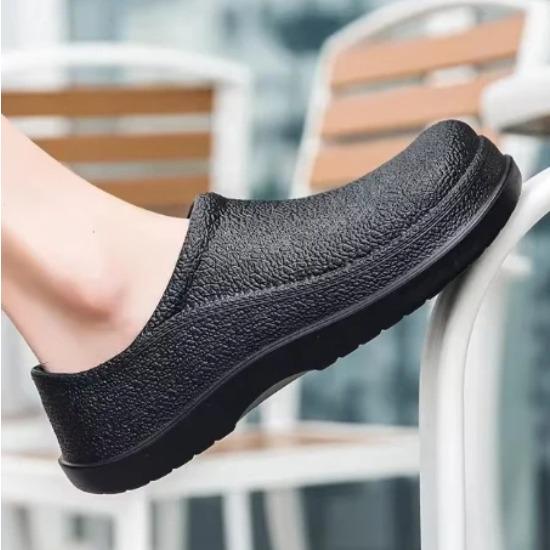 Herren Kochschuhe Mann Sommer Strandslipper Wasserdicht Ölfest Küchenschuhe Rutschfest Garten Clogs El Arbeitsschuh EVA Sandale