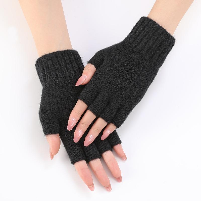 Botvotee Y2k Accessories Sleeves for Women Arm Warmers Fashion Pink Winter Warm Knit Half Finger Gloves Cute With Fourchettes