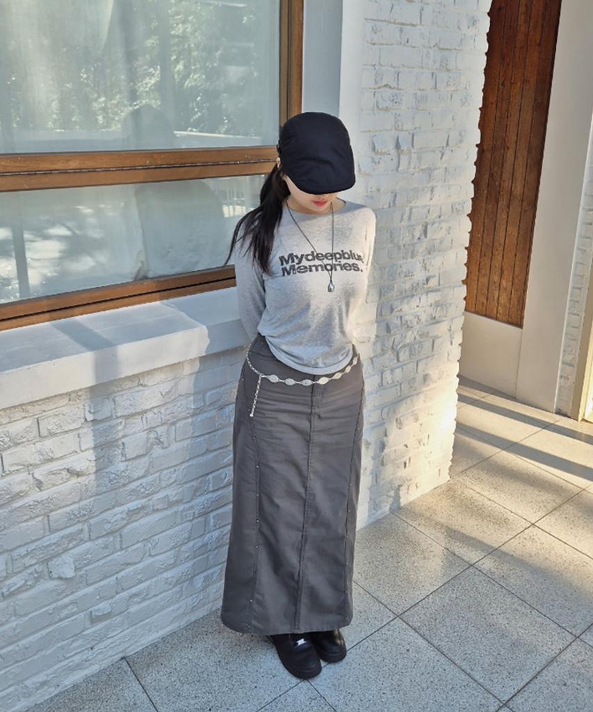 Maidibbeullumemolijeu Mm Text Long Sleeve Tee(Grey)