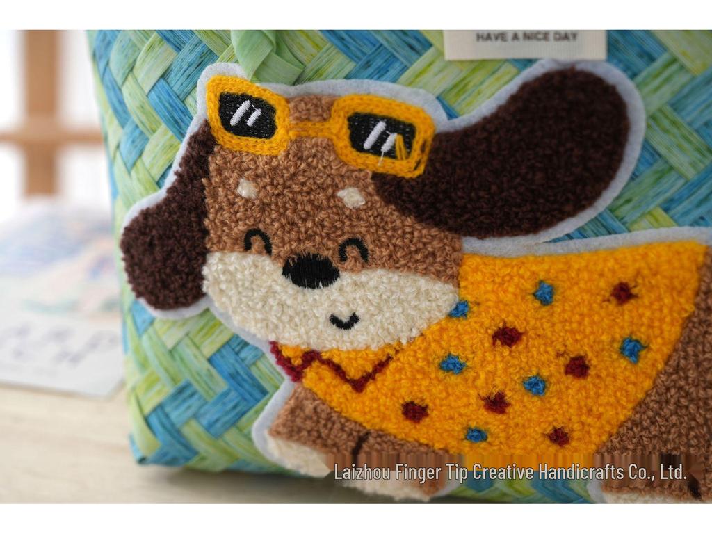Handmade Dachshund Cartoon Rattan Tote: Woven Vegetable Basket for Work & Commute