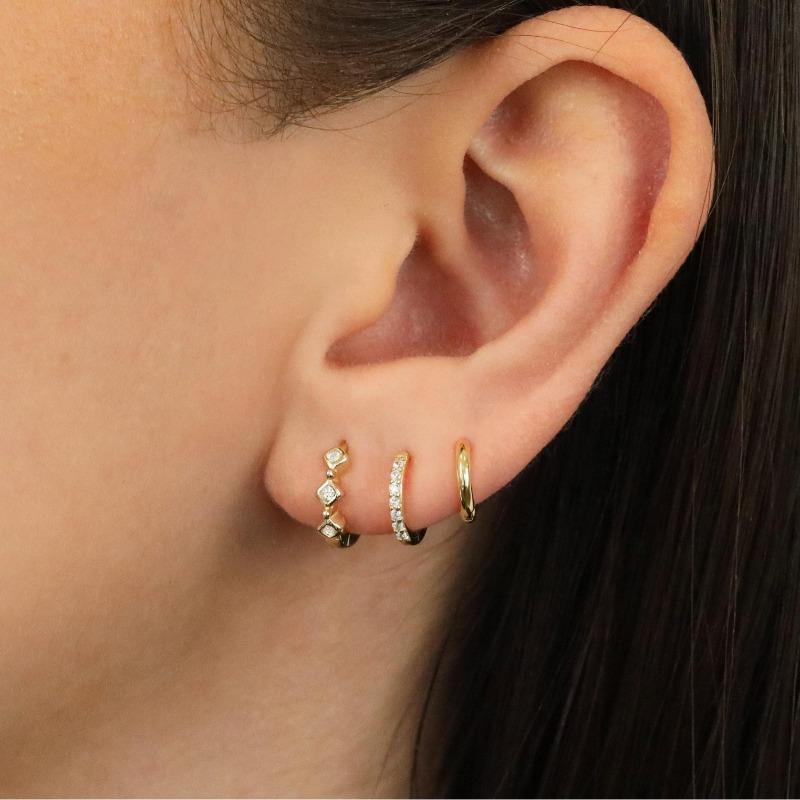 Luxury-Style New Earring Set - Copper Electroplated with Fine Set Zirconia - Fashionable Women's Round Earrings - Exquisite Ear Hooks