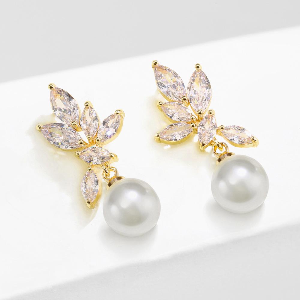 RAKOL Elegant Pearl Earrings for Women - European & American Stylish Fashion Trend Jewelry