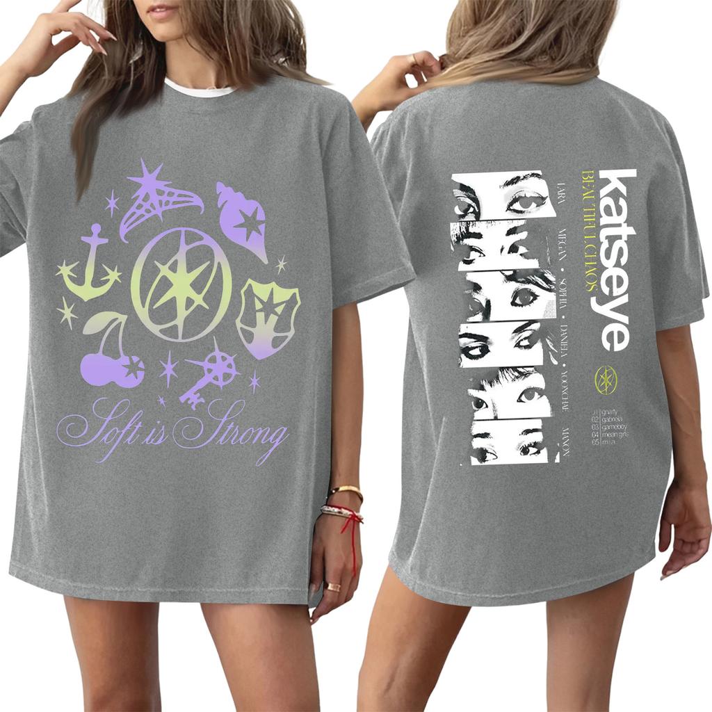 Dam T-shirt med tryck och rund hals och korta ärmar
