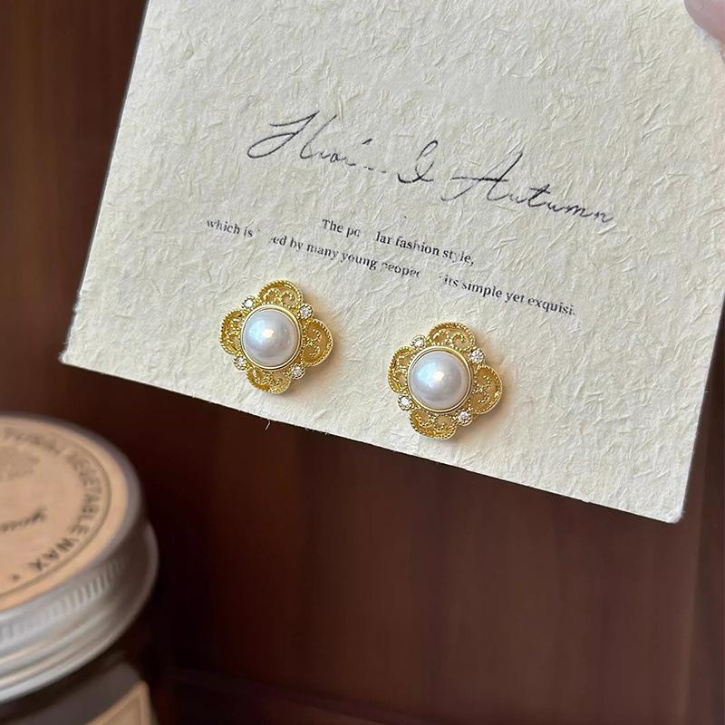 Elegant French Court Style Pearl Stud Earrings - Chic, Sophisticated, and Versatile Jewelry