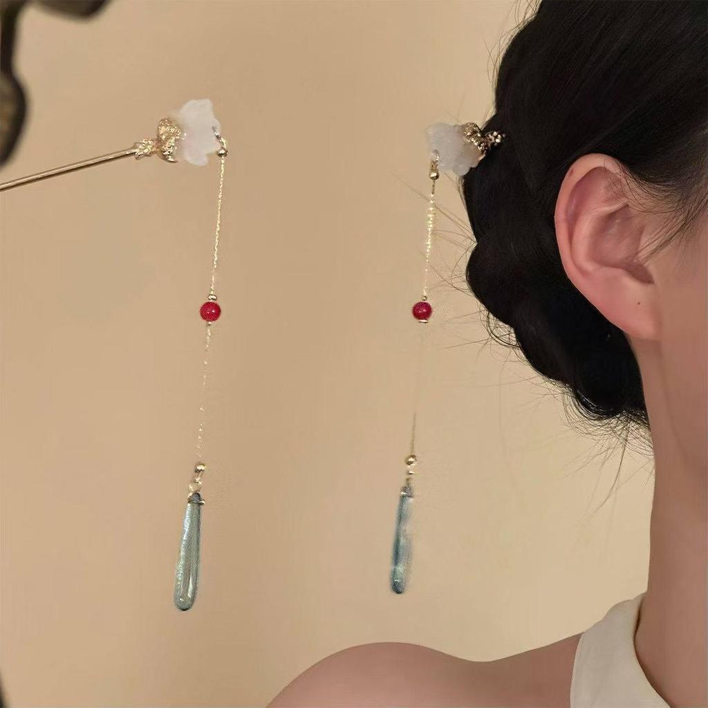 Sandalwood Women's Hairpin: Elegant Modern-Chinese Style Wooden Updo Stick