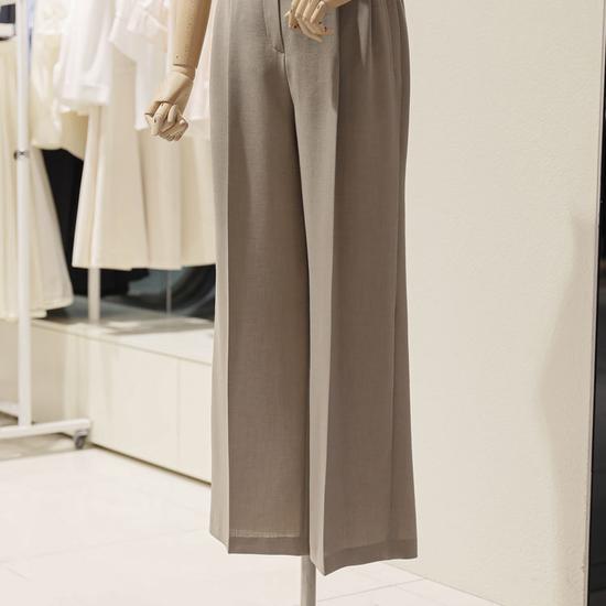 Woods SB3LP36 Weite Hose mit zwei Falten und spitzen Details