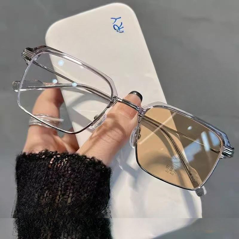 

Фотохромные очки с защитой от синего света, новые рамки для бровей знаменитостей в Интернете, мужские фотохромные очки высокой четкости, очки с защитой от УФ-лучей -600