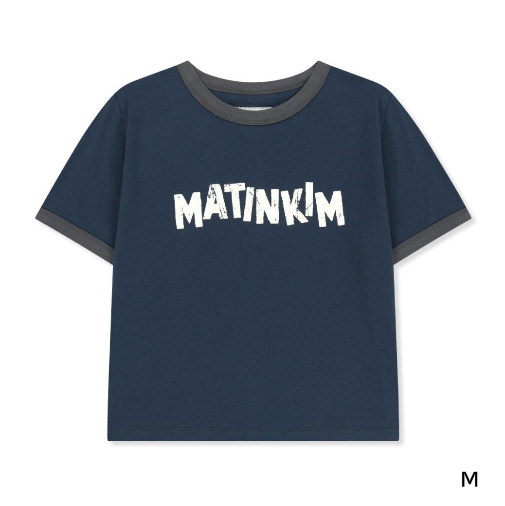 

[НОВИНКА] Matin Kim MATIN LOGO RINGER КРОП-ТОП - Кремовий / Білий / Темно-синій Естетика NAVY(M)
