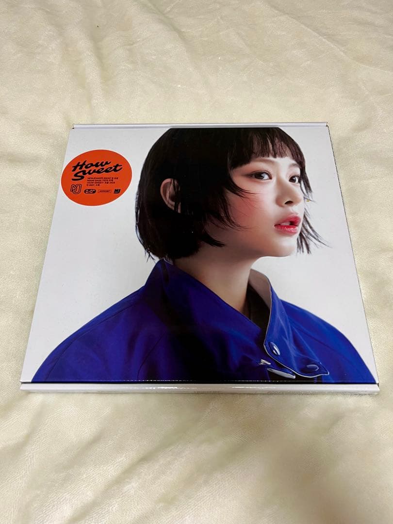 

[USED] NewJeans HowSweet&BubbleGum Hanni