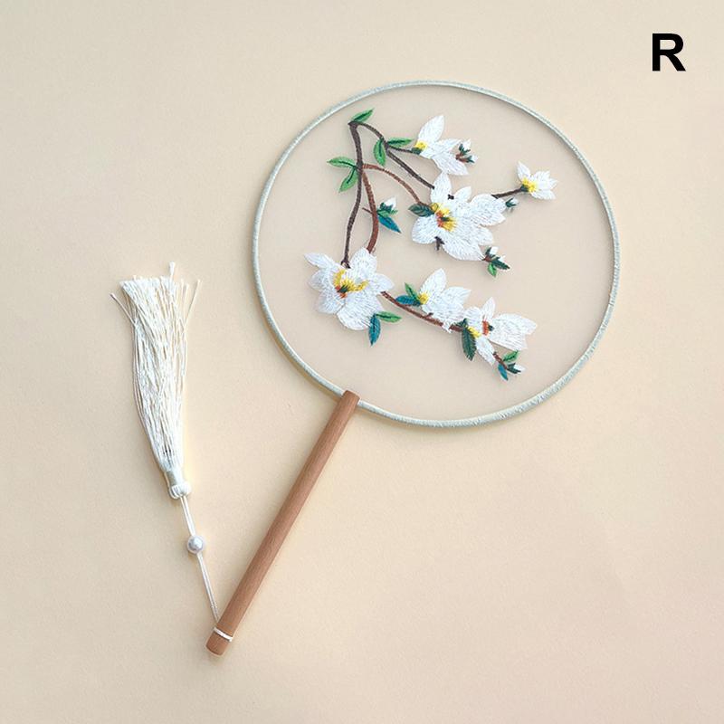 Chinese Ancient Style Round Fan Silk Embroidered Cheongsam Fan Dance Performance Photography Props Home Decor
