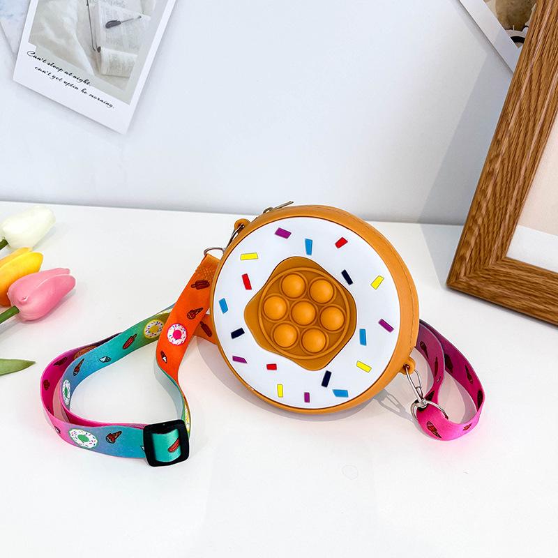 

Silicone Childrens Stylish Crossbody Bag In Mini Size Perfect For Toddlers With Chic Donut Shape