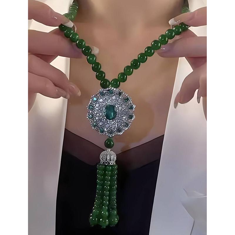 New Chinese Style Retro Versatile Necklace Jewelry Clothing Pendant Green Crystal Pendant
