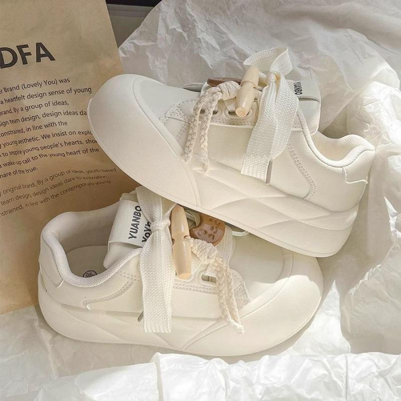 Zhao Ruth Milk Fufu Platform White Shoes Women's Niche Retro Board Shoes Women's Autumn and Winter Versatile Bread Shoes