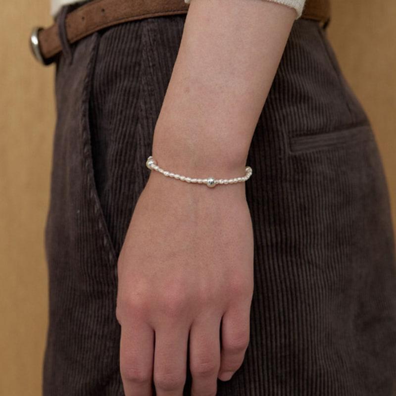 LOVE ME MONSTER Black & White Bracelet (L253MBC030)