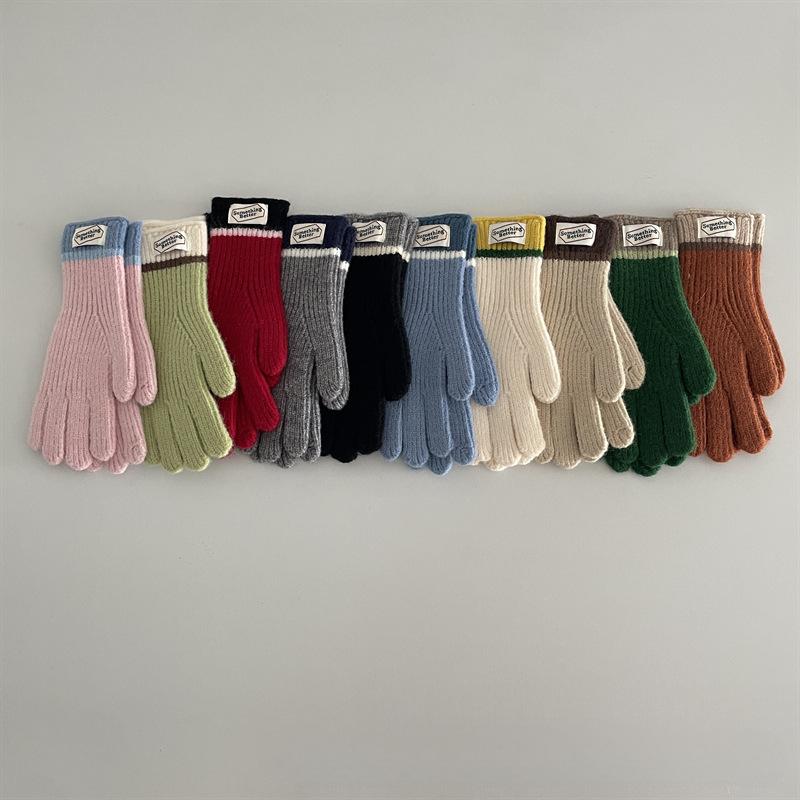 New Touchscreen Kids Gloves Winter Warm Windproof Cold Proof Five Finger Knitting Retro Korean Style Color Mix