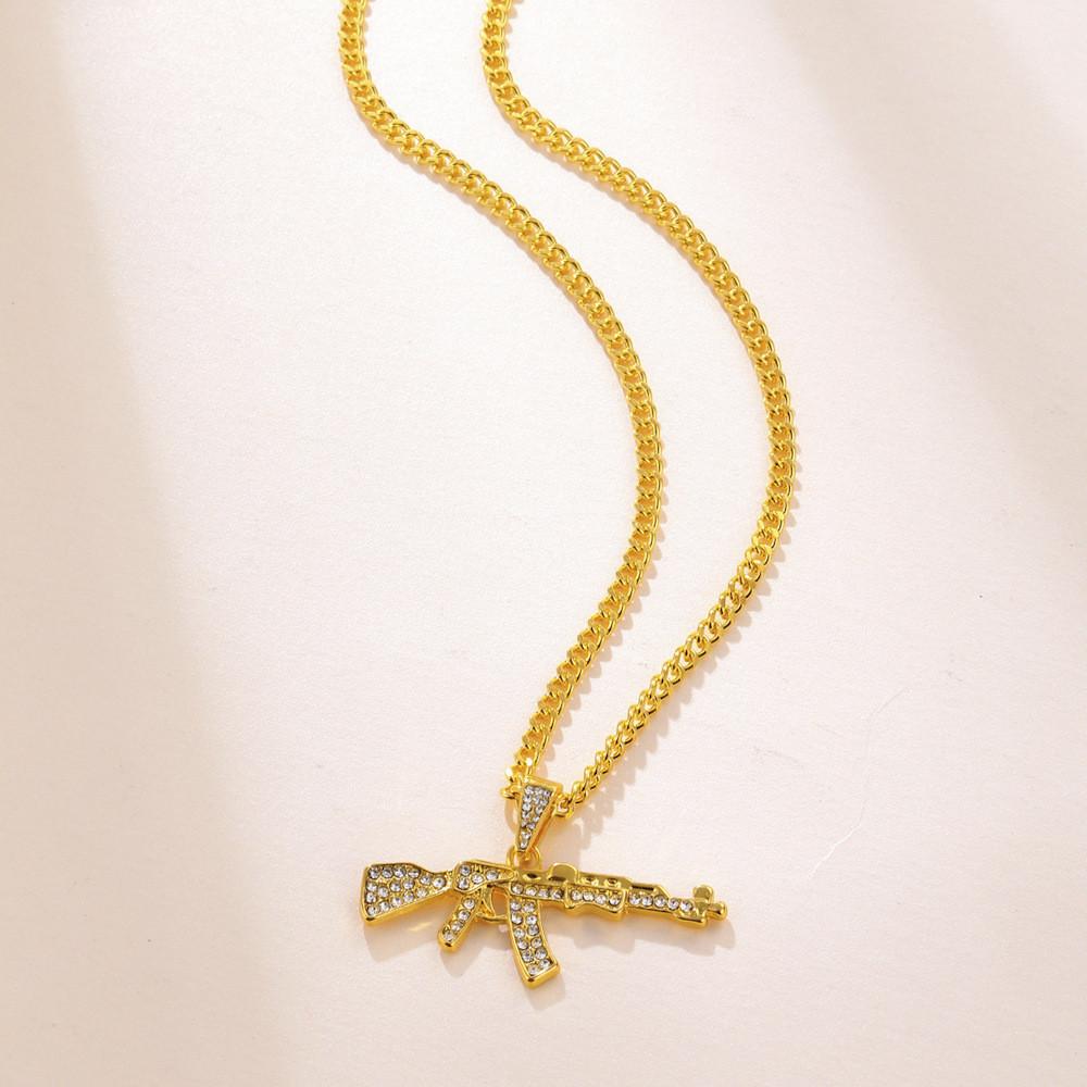 Trendy Alloy Gun Chain Necklace For Women With Elegant Geometric Design