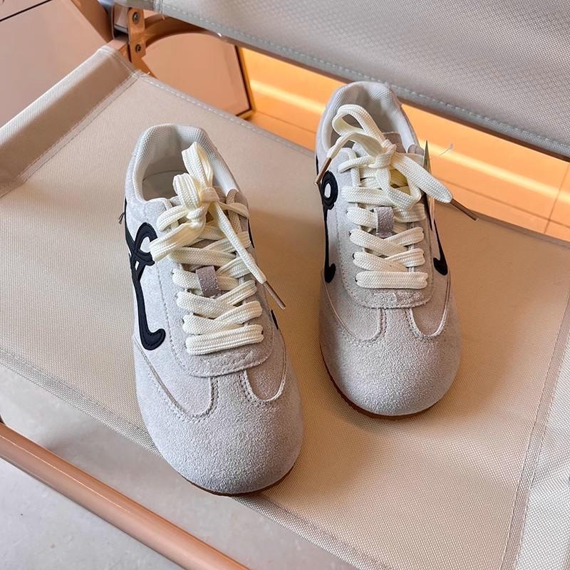 

Yellow Dexun shoes women s shoes 2025 new popular spring and summer super fire Forrest Gump shoes versatile board shoes casual sports shoes 40