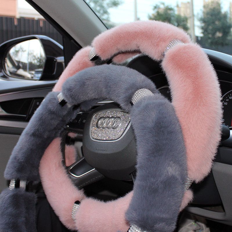 Car Steering Wheel Cover Winter Plush Female Korean Cute Universal Fashion Pink Gray Black Diamond-Studded Handlebar Cover