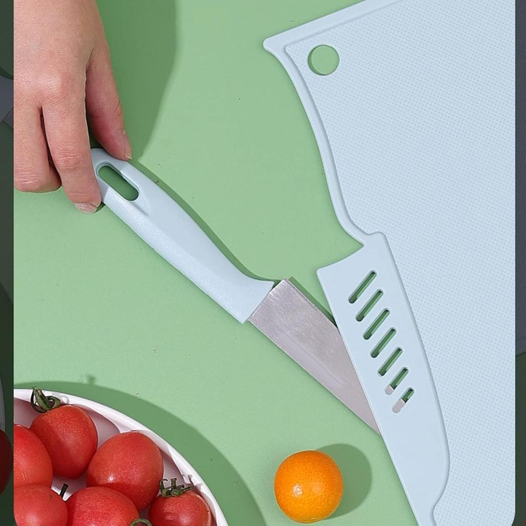 Kitchen Plastic Cutting Board, Reusable Plastic Utility Cutting Board Multifunctional Portable Fruit Chopping Board with Hanging Hole for