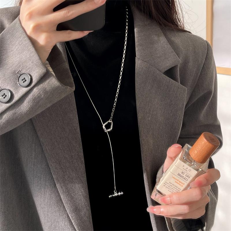 Trendy High-End Schnallenkette für Damen: Schickes Herbst/Winter Accessoire, Einzigartige Lange Pullover Kette A52