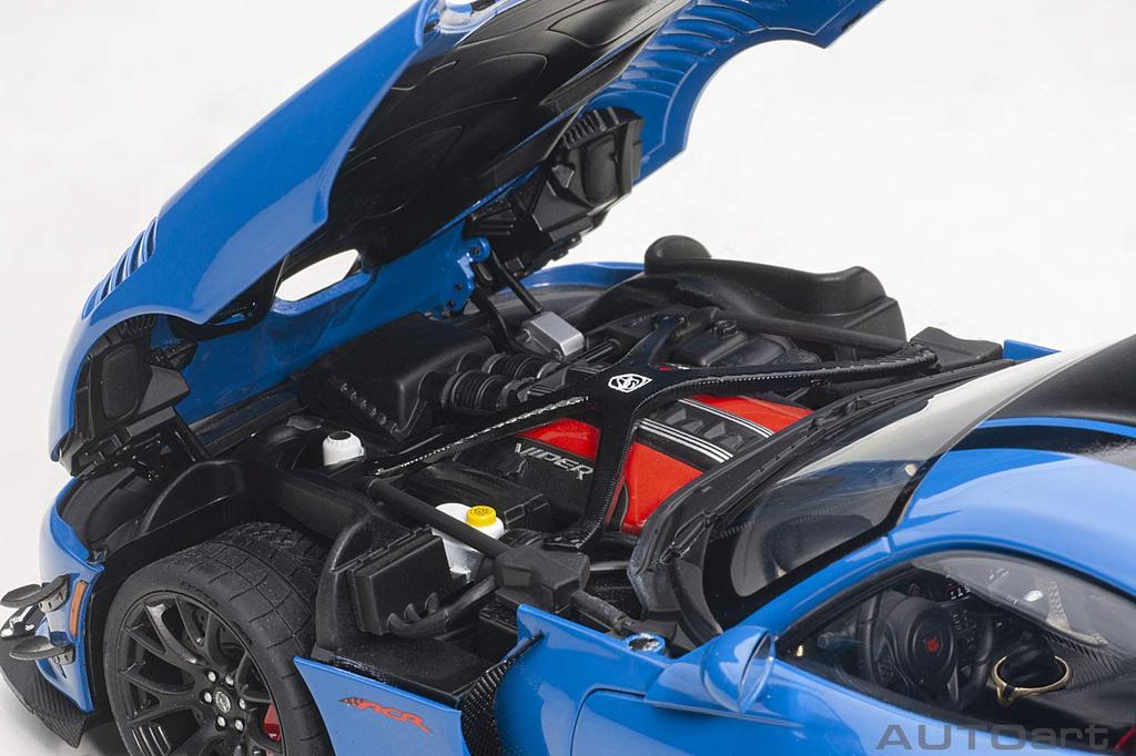 AUTOart Dodge Viper ACR Stripe Finished Product 71734 1/18 Blue/Black