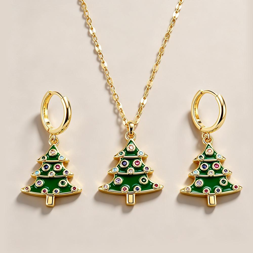 New Christmas jewelry set, lights, micro-inlaid Christmas tree earrings, cream sweet flash chain.