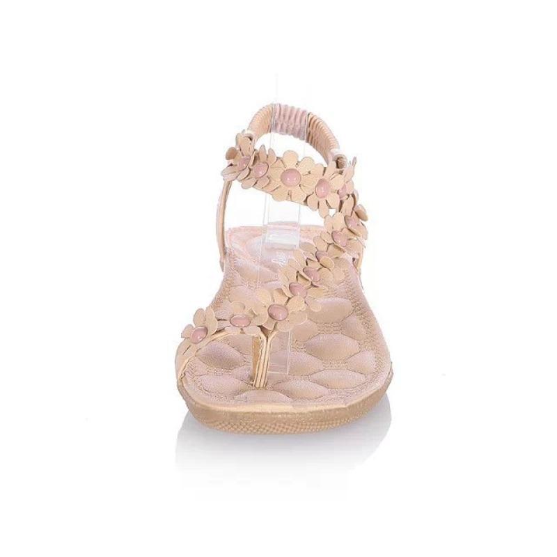 Plus Size Women's Shoes Summer New Flat Bohemian Studded Sandals Beach Shoes