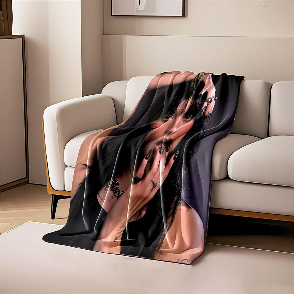 Gothic Style Dark Beauty Blanket for All Seasons Blanket Lunch Break Throw Gift