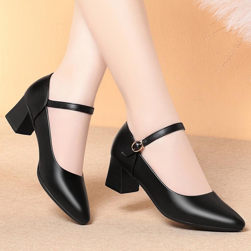 Stewardess soft sole one-word buckle hotel work shoes women's black leather shoes mother dancing women's shoes single shoes