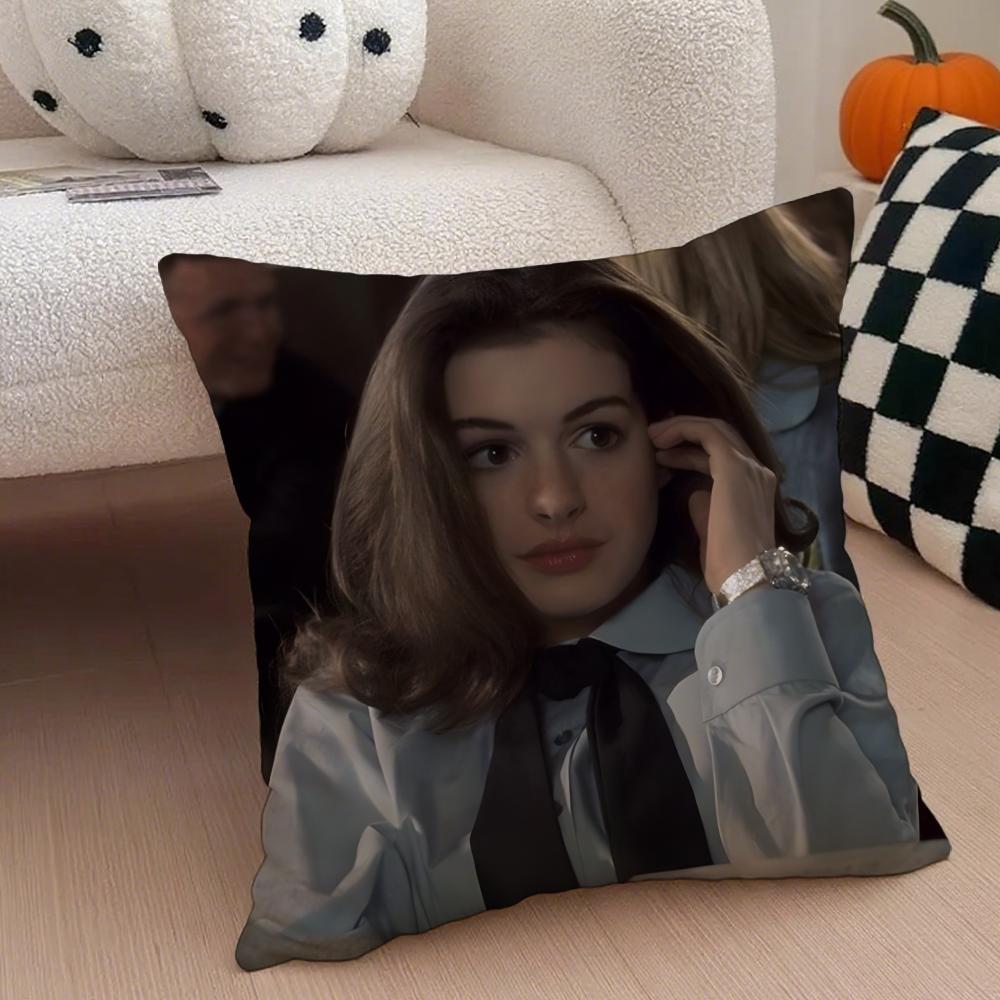 

AAnne HHathaway Cushion Cover Throw Pillow Cover Hidden Button Durable Polyester Chair Cushion 30X30cm