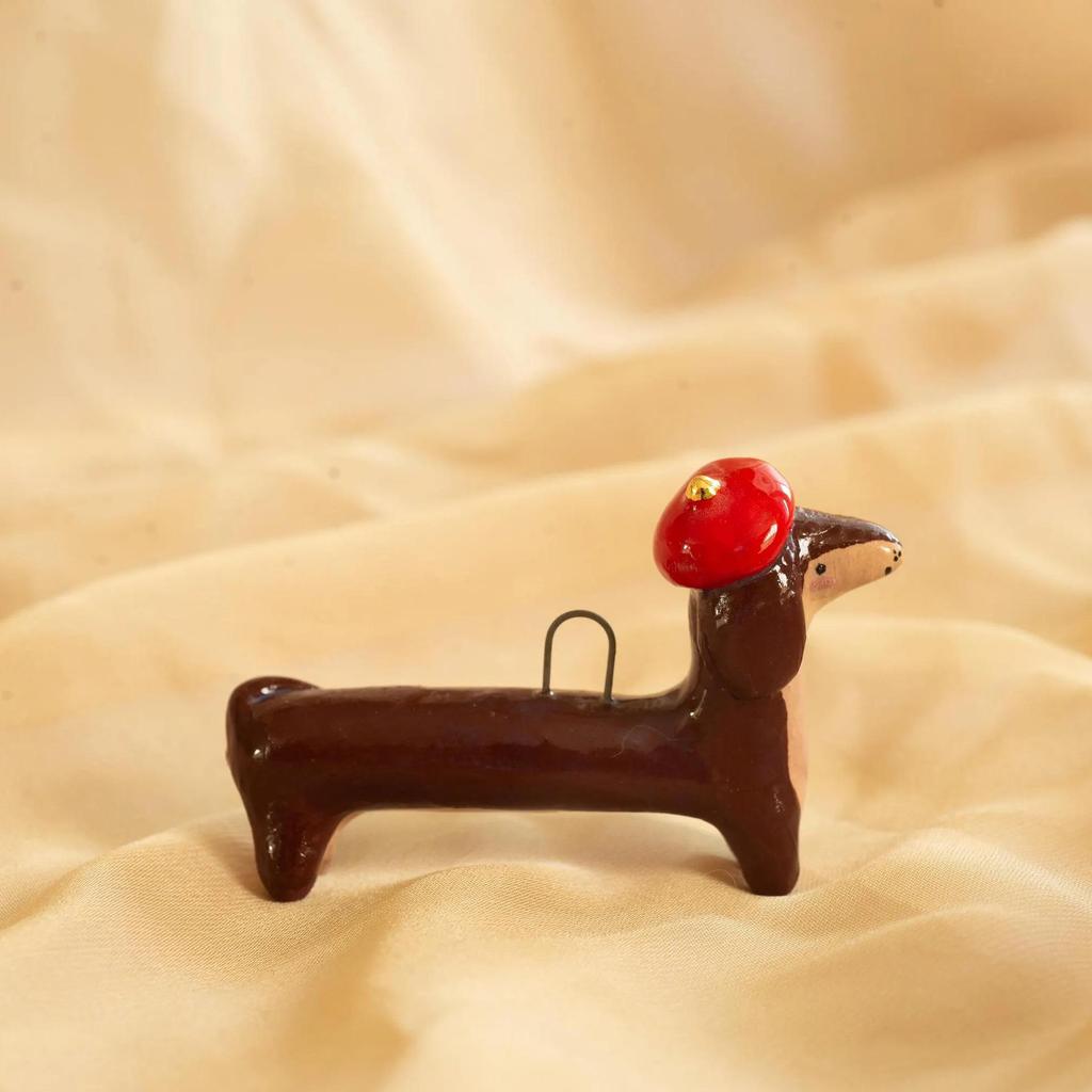 Trendy Stainless Steel Puppy Pendant with Unique Design and Exquisite Details