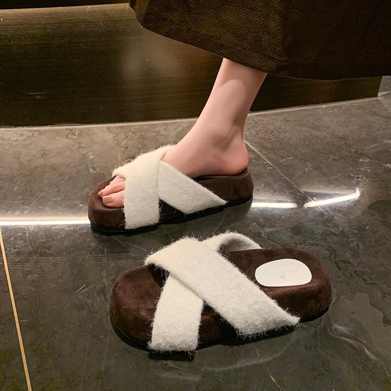 Foreign trade women's slippers autumn 2024 Korean version of fashion one-word cotton mop retro thick bottom heightening outer wear Mao Mao mop