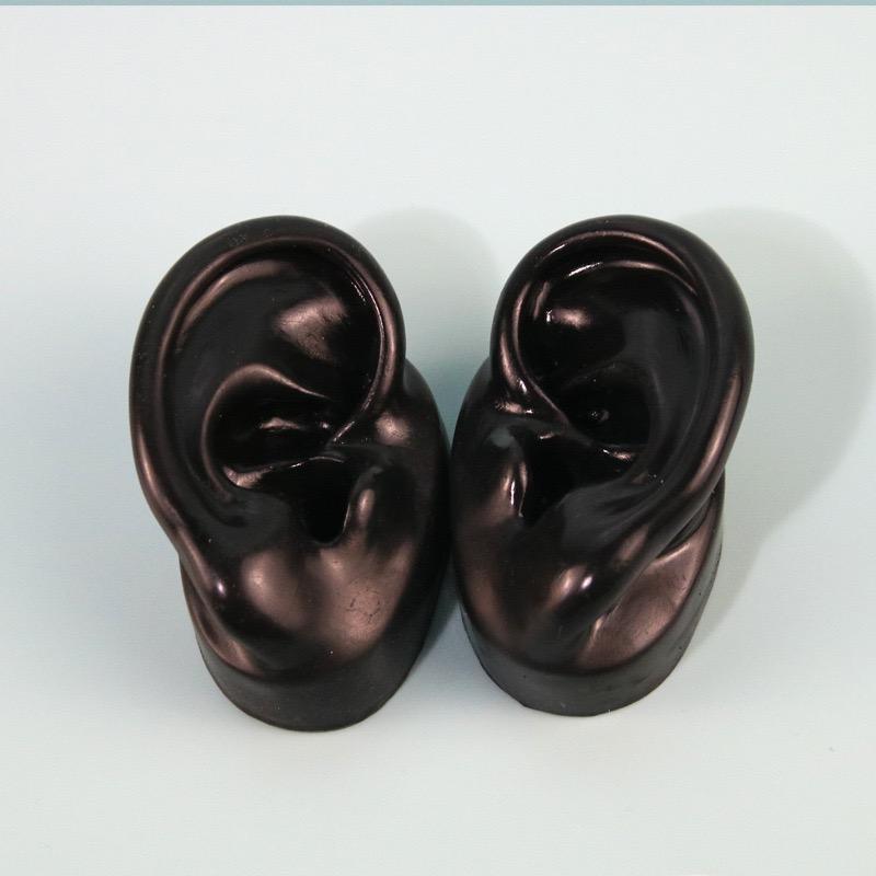 1 szt. Miękki silikonowy model ucha do ćwiczeń tatuażu, ekspozycja biżuterii, narzędzia do przekłuwania, narzędzie do ekspozycji kolczyków, akrylowy zestaw stojaków ekspozycyjnych