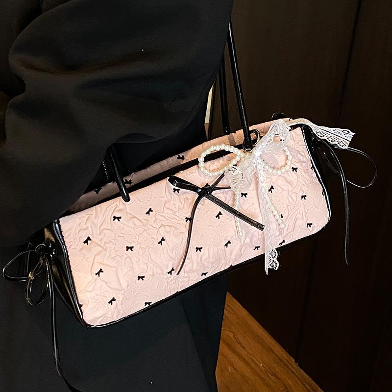 A High-end Bow Underarm Bag, A Fashionable Handbag, and A Stylish Single-shoulder Bag for Women