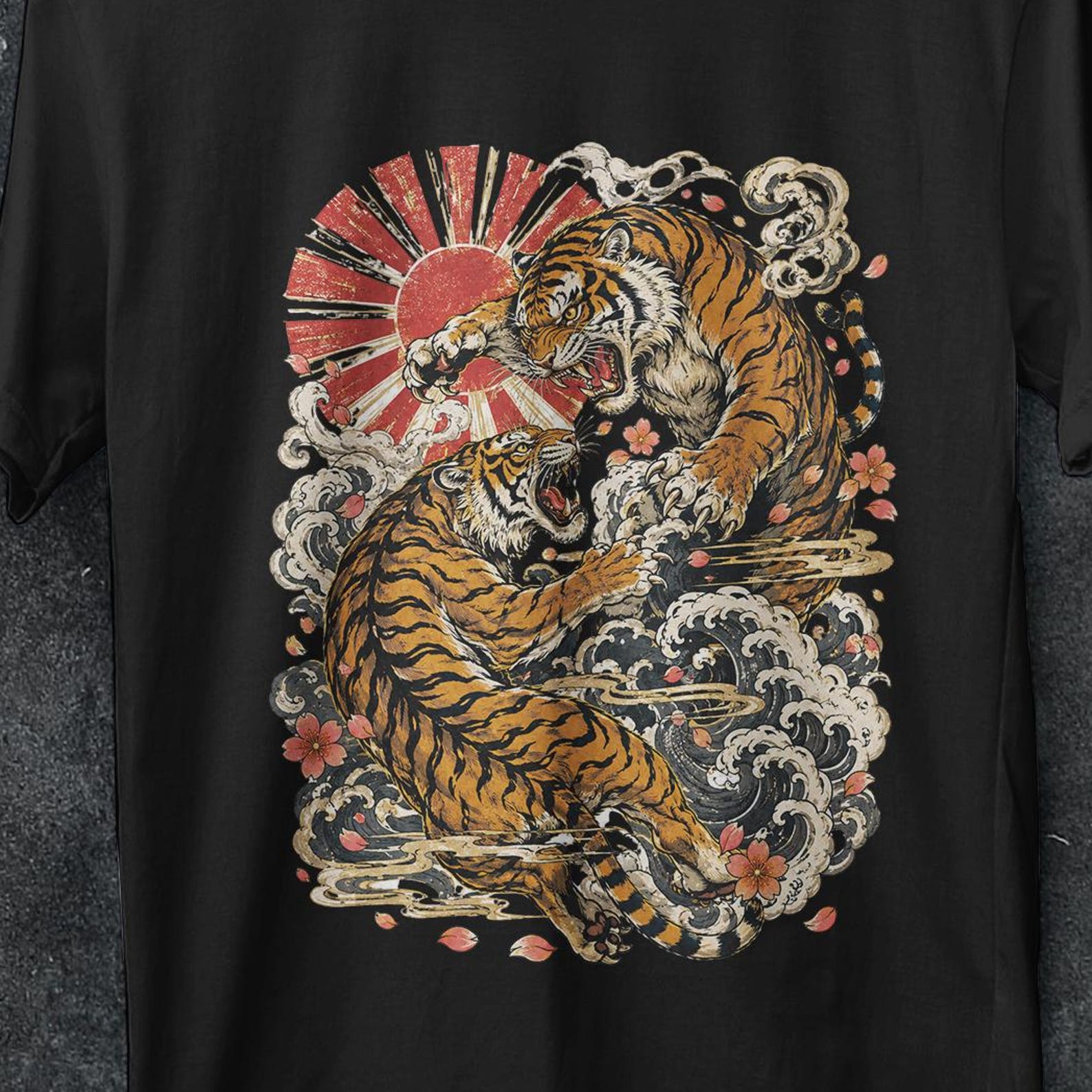Japanese tiger, Japanese Fighting Tigers Tee, 90s Grunge t shirt, Aesthetic Shirt, Vintage Tattoo, Retro Animal Tee, gift, Wild Tiger Shirt M