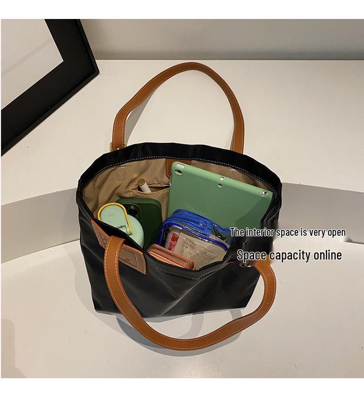 Women's 2025 Autumn Versatile Large-Capacity High-End Commuting Shoulder Tote Bag