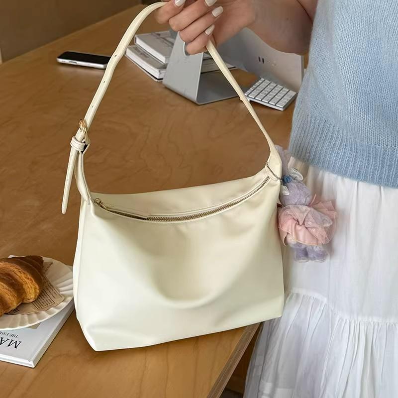 2025 Spring Korean Version of the New Hobo Korean Version of the Simple Underarm Bag High Sense Versatile Commuter Shoulder Messenger Women's Bag