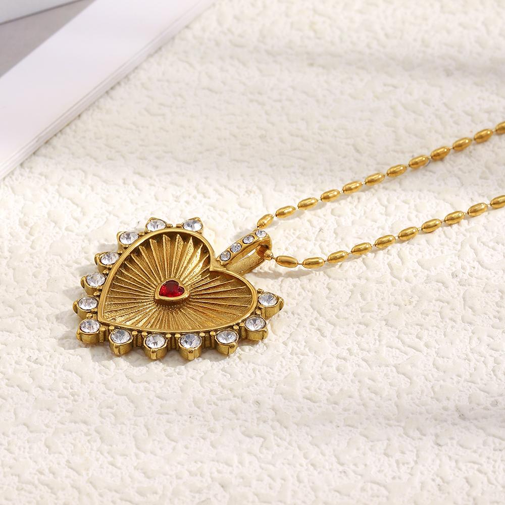 E.B.belle Cute Style Full Zircon Red Heart Pendant Charm Necklace Stainless Steel Sweet Sign Gold Plated Tarnish Free Jewelry