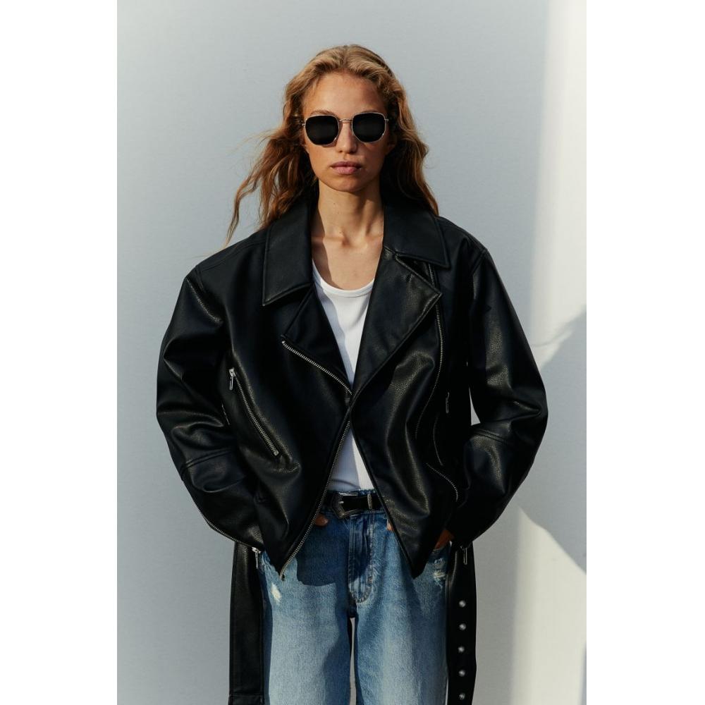 

Куртка-косуха HM Oversize, черная