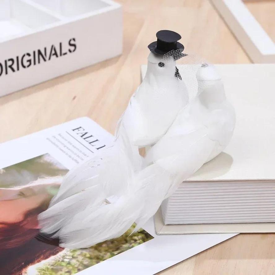1 Pair Of Simulated White Couple Pigeons Plastic Feathers Love Peace Dove Bird Simulation Statue Home Garden Hanging Ornaments