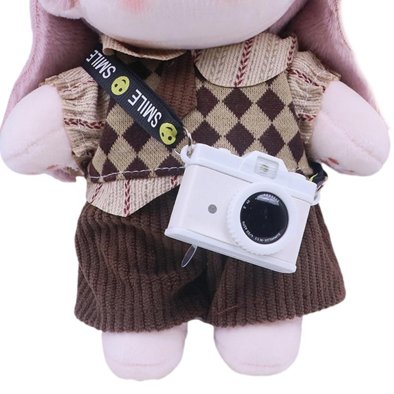 Smiling Face Camera Keychain With LED Light And Sound Effect Detail Creative Hanging Pendant For Parties Gifts