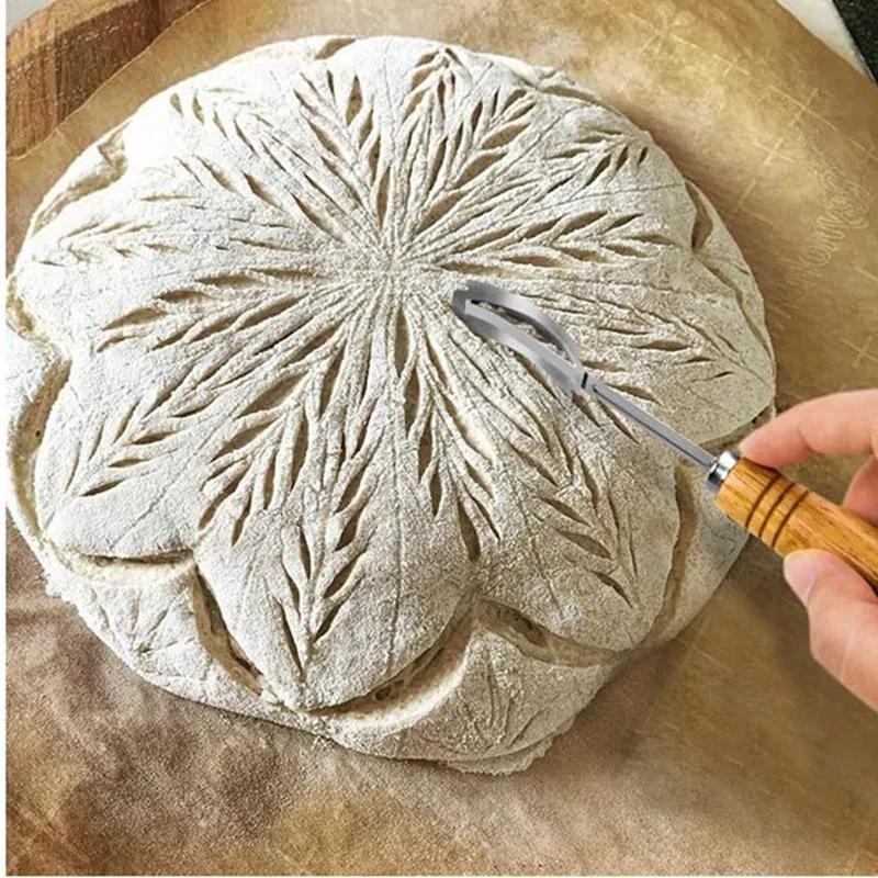 Bread Lame with 5 Blades Bakers Lame Slashing Tool Dough Making Slasher Baking Sour Bread Starter Jar Scoring Knife Razor Cutter