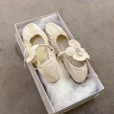 Moda NOWE Wiosenne Kwiatowe Płaskie Buty Baleriny Damskie Okrągły Nosek Skórzane Składane Mokasyny Elastyczny Pasek Buty Mary Jane Modne Pojedyncze Buty