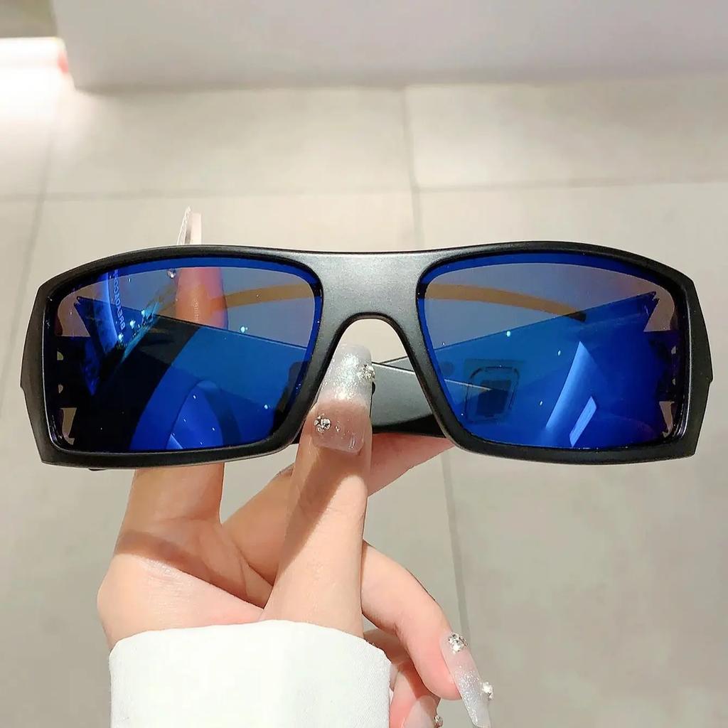 Y2k Punk Sun Glasses Cool for Women Luxury Men Outdoor Sports Fashion Wrapped Round Trend Design Shade Eyewear