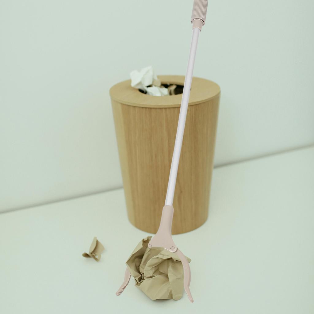 Foldable Grey Reacher Grabber Trash Claw Pickup Tool Litter Picker Elderly Seniors Portable Collection Aid Grabbers for Seniors