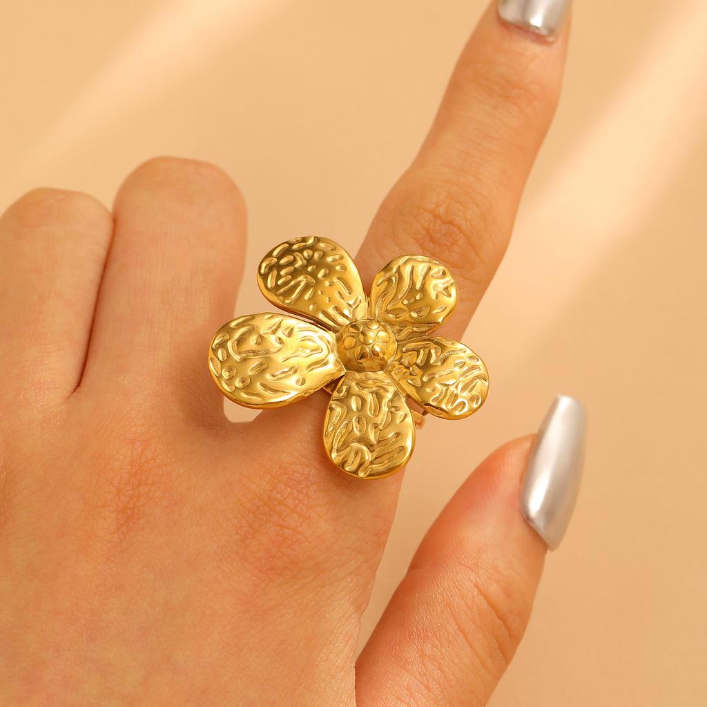 Stainless Steel Classic Flower Leaf Ring Pearl Stacked Ring Large Exaggerated Ring Women Gold Color Fine Jewelry Gifts for Her