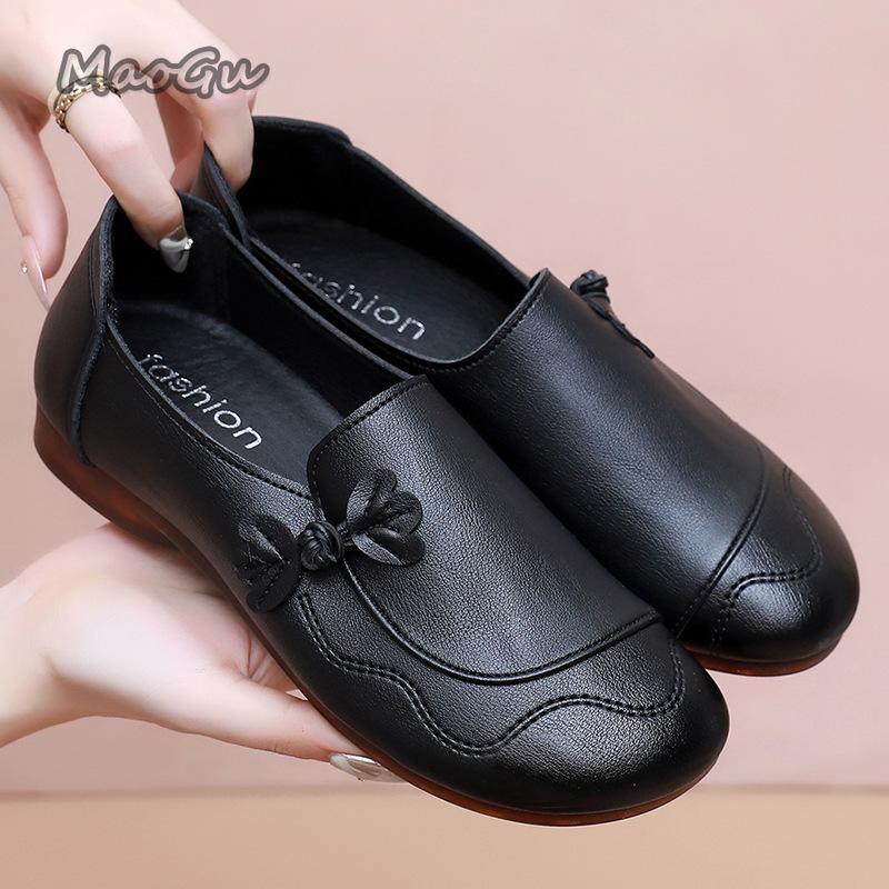 Fashion New Fashion Mom Shoes Slip on Soft Sole Low Heel Loafers Comfortable Casual Shoes for Women's Spring Autumn Zapatos De Mujer 35